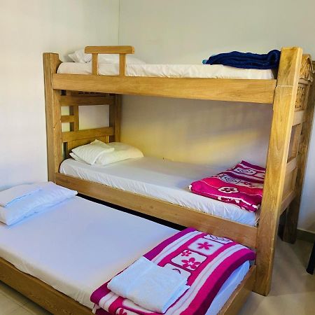 Casa Hostal Las Palmeras Guatape Luaran gambar